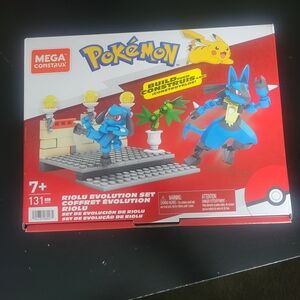 Mega Construx Pokémon Riolu Evolution Set - Blue